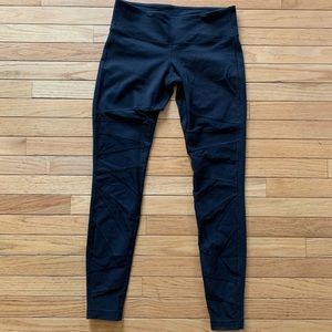 Lulu lemon - Mesh cut out black legging